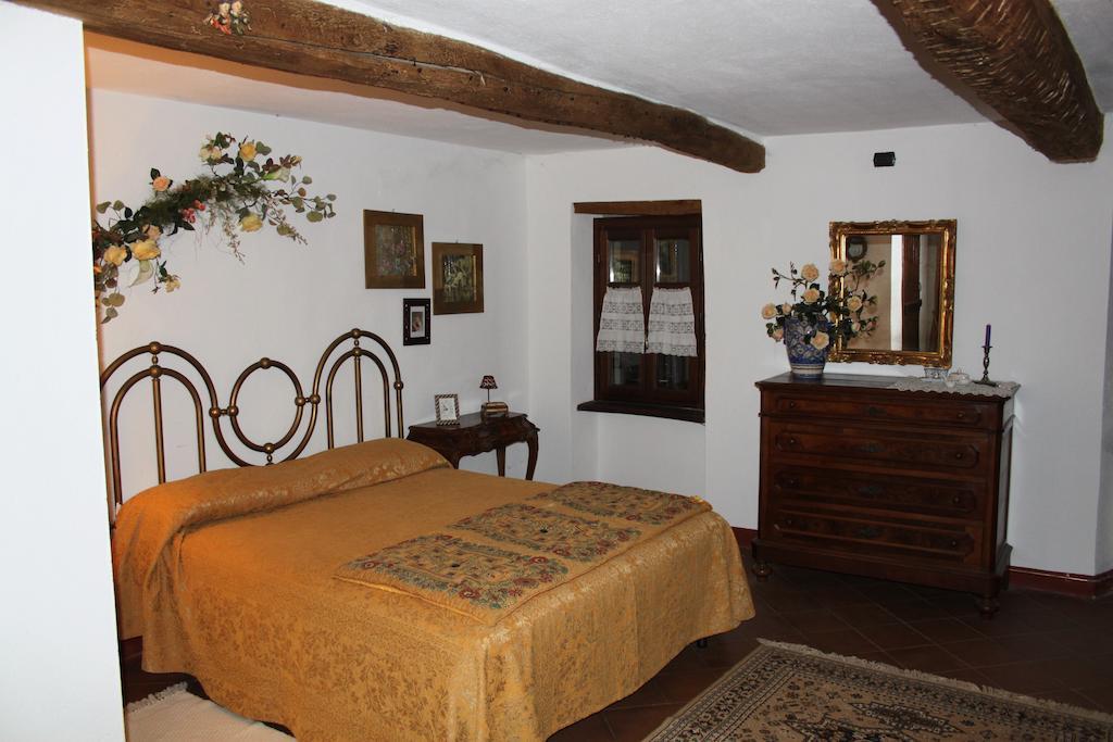 Casa Giuliana Guest House Calosso Bilik gambar
